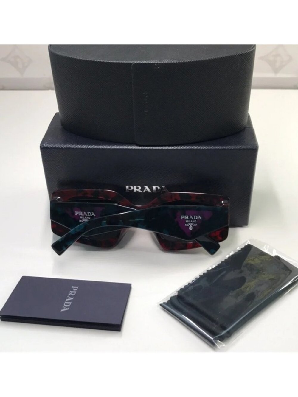 New Authentic Prada Red Tortoise Shell Sunglasses - Picture 4 of 16